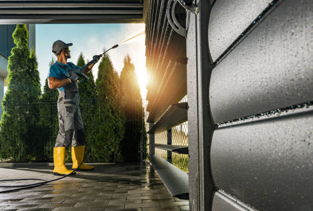 Best Pool Deck Cleaning  in Jamestown West, NY